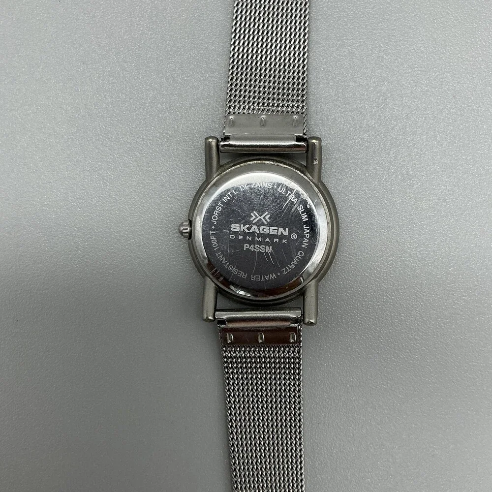 Skagen P85SN Womens Watch 24mm Blue Dial Silver Tone Denmark New Battery